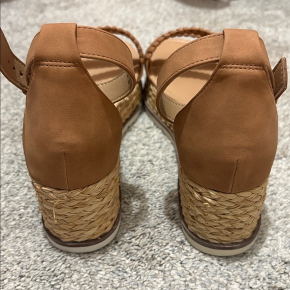 Dolce Vita Tan “Bannon” Braided Espadraille Sandals - Picture 7 of 11